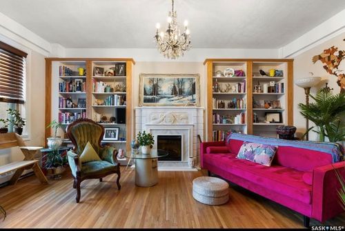 414-2305 Victoria Ave, Regina, SK, S4P0S7 | Card Image