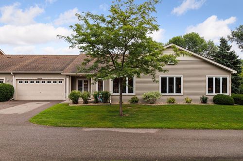 10570 57th Pl N, Plymouth, MN, 55442-1664 | Card Image