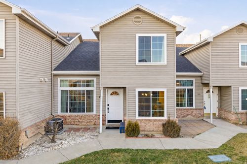 221 Majestic Meadows Dr, Payson, UT, 84651-2062 | Card Image