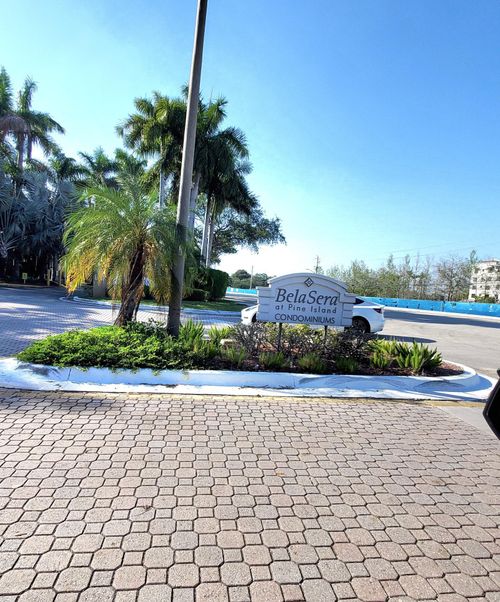 103-721 N Pine Island Rd, Plantation, FL, 33324-1327 | Card Image