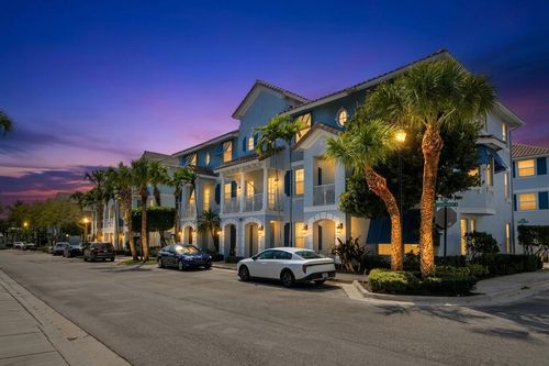 1388 Via De Pepi, Boynton Beach, FL, 33426-8238 | Card Image