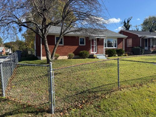 222 Ross St, Salem, VA, 24153-4404 | Card Image