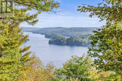 2611 Highway 35 Highway, Lake of Bays (Ridout), ON, P0A1E0 | Card Image