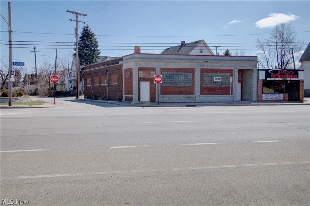 Commercial Sale in Cleveland