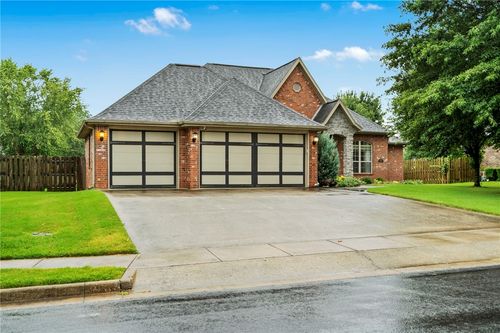 1700 Whippoorwill Ln, Bentonville, AR, 72713-8671 | Card Image