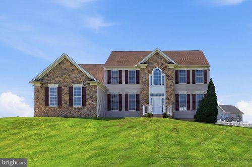348 Dorchester Dr, FALLING WATERS, WV, 25419-4966 | Card Image