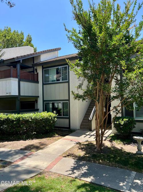 unit-17-1342 E Hillcrest Dr, Thousand Oaks, CA, 91362-2562 | Card Image