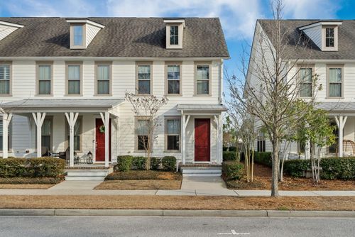 167 Great Lawn Dr, Summerville, SC, 29486-8265 | Card Image