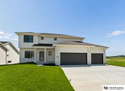 11003 N 159th Ave, Bennington, NE, 68007-5211 | Card Image