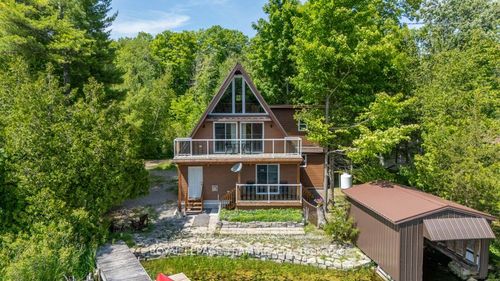 304 Hay Bay Lane, Lansdowne, ON, K0E1L0 | Card Image