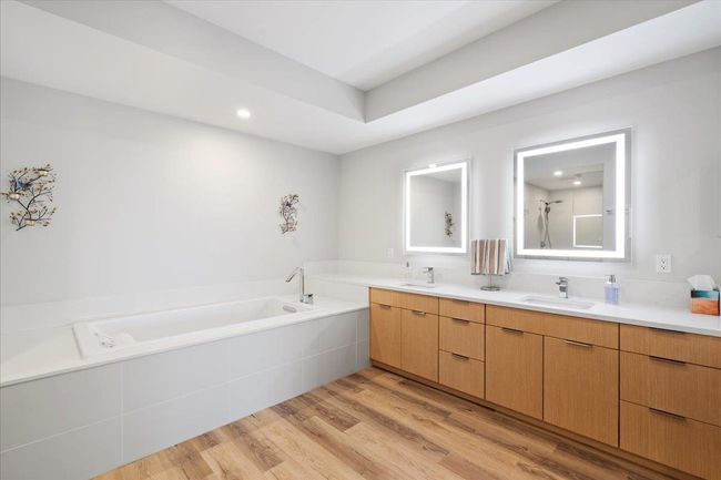 103 - 209 Holokahiki Ln, Condo with 3 bedrooms, 3 bathrooms and null parking in Kihei HI | Image 30