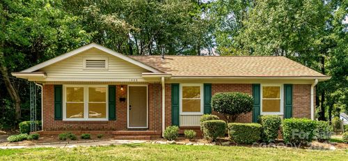 1408 Interurban Ave, Charlotte, NC, 28208-1811 | Card Image