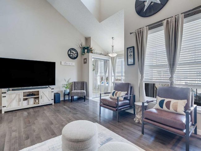 196 Cranford Crescent Se, House other with 3 bedrooms, 3 bathrooms and 2 parking in Calgary AB | Image 8