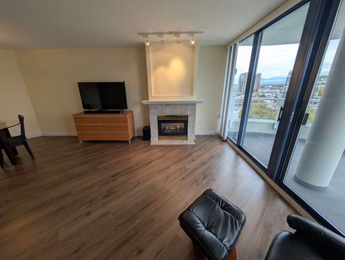 8fl-6080 Minoru Road, Richmond, BC, V6Y4A7 | Card Image