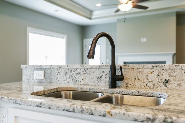 917 Paddock Ct, Condo with 2 bedrooms, 2 bathrooms and null parking in Richmond KY | Image 15