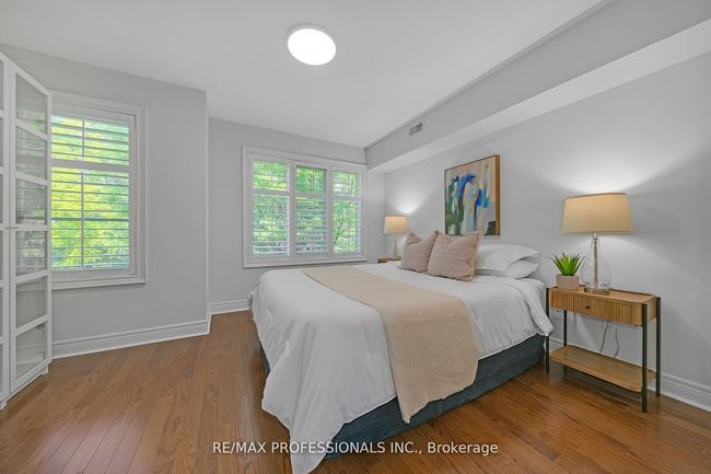 59 Furrow Lane, House attached with 3 bedrooms, 3 bathrooms and null parking in Etobicoke ON | Image 19