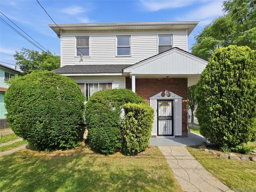14563 181st Street, New York, NY, 11413 | Card Image