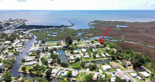 14984 Edgewater Cir, HUDSON, FL, 34667-1020 | Card Image