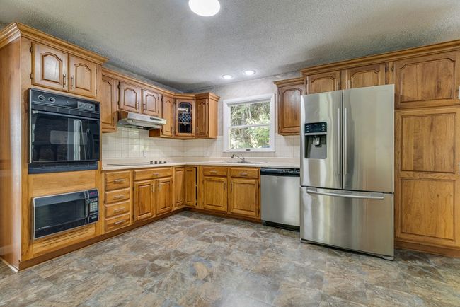 1078 Joe Hollow Road, House other with 3 bedrooms, 2 bathrooms and 2 parking in Vansant VA | Image 8