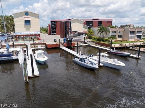 750 River Point B3-07 Drive, Naples, FL, 34102 | Card Image