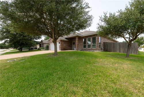809 Dove Run Trl, College Station, TX, 77845-4389 | Card Image
