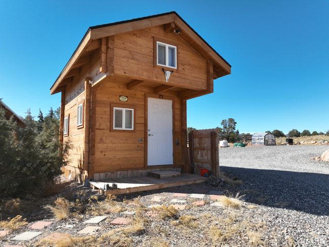 View of outdoor structure with an outdoor structure | Image 31