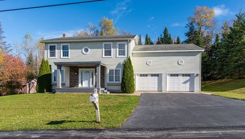 282 19th Avenue, Madawaska, ME, 04756 | Card Image