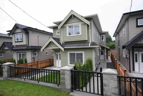 7240 Stride Ave, Burnaby, BC, V3N1T9 | Card Image