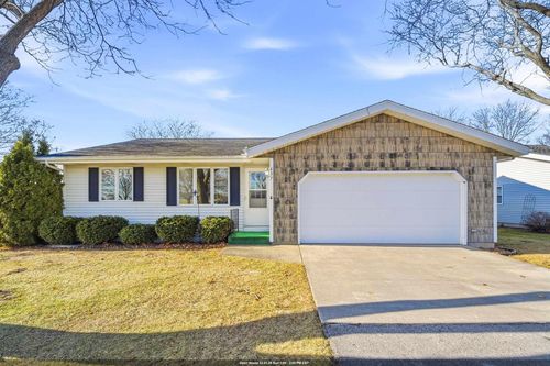 637 E Scott Street, Fond Du Lac, WI, 54935 | Card Image