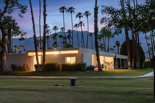 87 Westlake Cir, Palm Springs, CA, 92264-5538 | Card Image