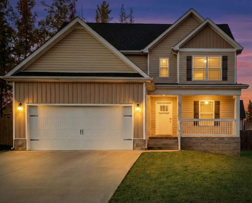 507 Medallion Cir, Clarksville, TN, 37042-1684 | Card Image