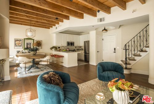 apt-3-4360 Ventura Canyon Ave, Sherman Oaks, CA, 91423-3718 | Card Image