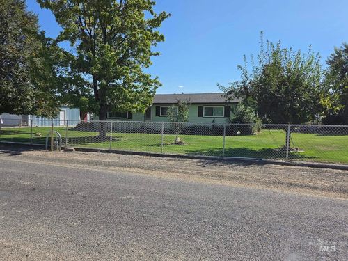 1535 Sunnyside Rd, Weiser, ID, 83672-5755 | Card Image