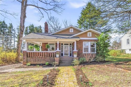 806 Granville Dr, Winston-Salem, NC, 27101-5708 | Card Image