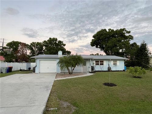 2240 47th Ave, Vero Beach, FL, 32966-2122 | Card Image