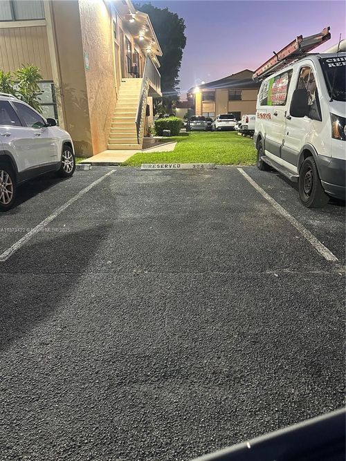 9-6675 W 26th Ct, Hialeah, FL, 33016-2837 | Card Image