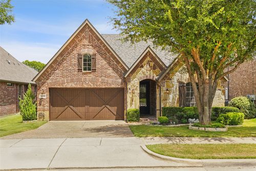 2804 Sherwood Dr, Trophy Club, TX, 76262-3456 | Card Image