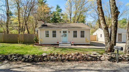 410 Field Hill Rd, Clayville, RI, 02815-1103 | Card Image