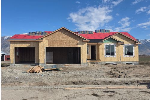 4-9310 N 5600 W, Elwood, UT, 84337-8553 | Card Image