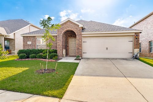 2104 Shady Glen Trl, Princeton, TX, 75407-2634 | Card Image