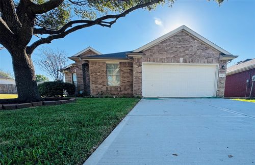 9530 Flying Eagle Ct, Houston, TX, 77083-5183 | Card Image