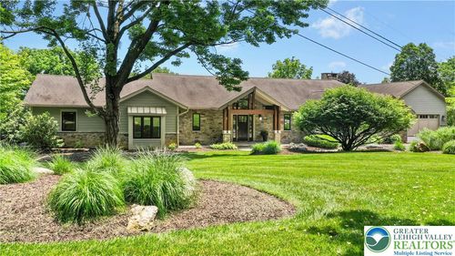 1965 Quarter Mile Rd, BETHLEHEM, PA, 18015-5139 | Card Image