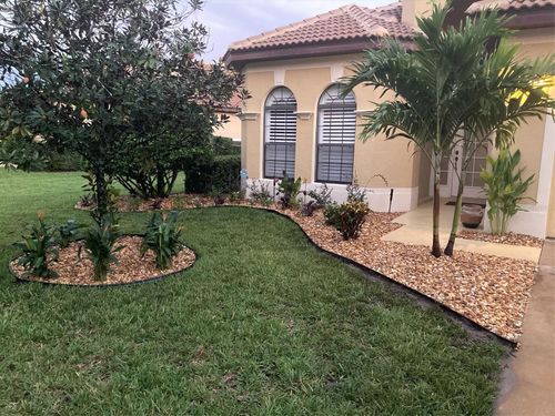 9512 Serra Ct, HOWEY IN THE HILLS, FL, 34737-5001 | Card Image