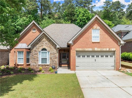 2110 Retreat Haven Ln, Dacula, GA, 30019-7095 | Card Image
