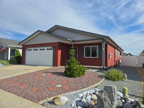 8706 W Sawtooth St, Rathdrum, ID, 83858-6054 | Card Image