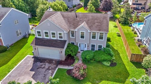 1831 Haverford Dr, Algonquin, IL, 60102-5101 | Card Image