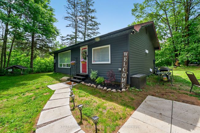 17377 35 Highway, House other with 3 bedrooms, 1 bathrooms and 8 parking in Algonquin Highlands ON | Image 9