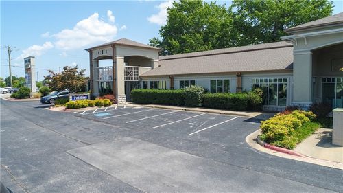 ste-d-201 S 19th St, Rogers, AR, 72758-1123 | Card Image