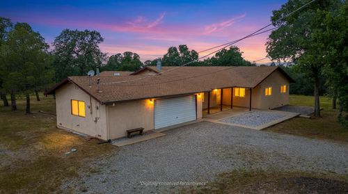 18375 Bywood Dr, Cottonwood, CA, 96022-8591 | Card Image