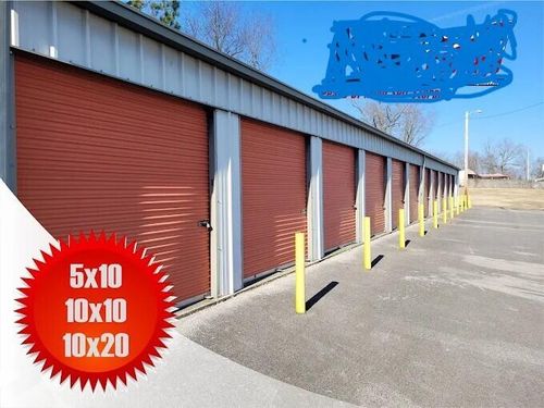 1005 N Main St, Hopkinsville, KY, 42240-2774 | Card Image